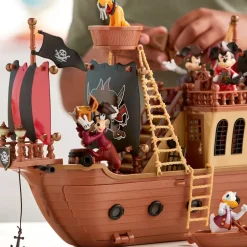 Hot Coffret Bateau Mickey Pirates des Caraïbes Figurines Et Univers