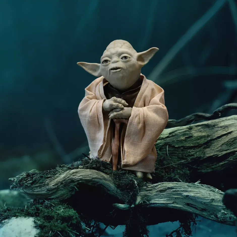 Clearance Figurine interactive Yoda, Star Wars Figurines