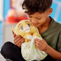 Best Petite peluche Simba avec lange Disney Babies, Le Roi Lion, 25,5 cm Peluches